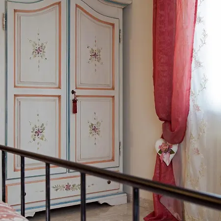 Al Borgo Guest house *
