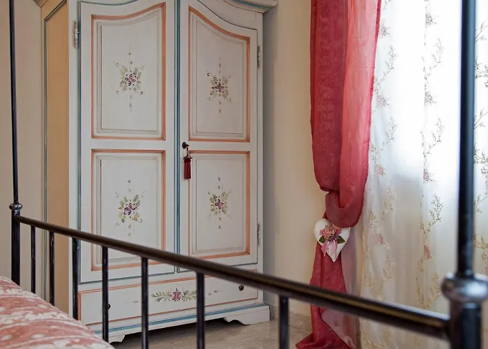 Al Borgo Casa de hóspedes 3*